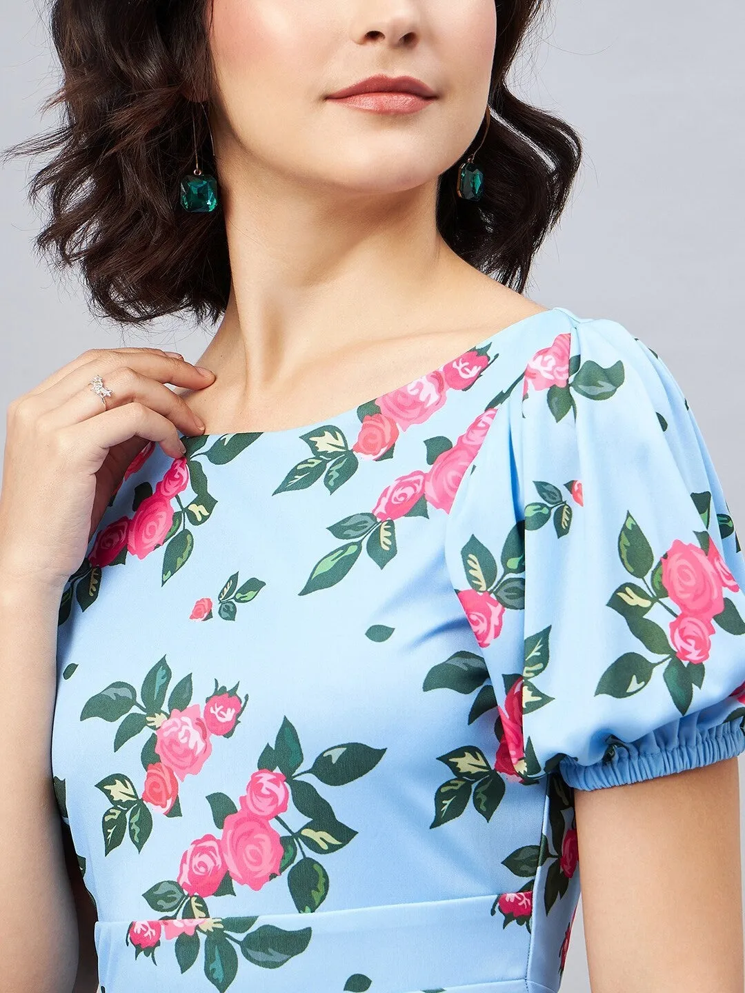 Blue Floral Fit and Flare Short Sleeves Mini Dress
