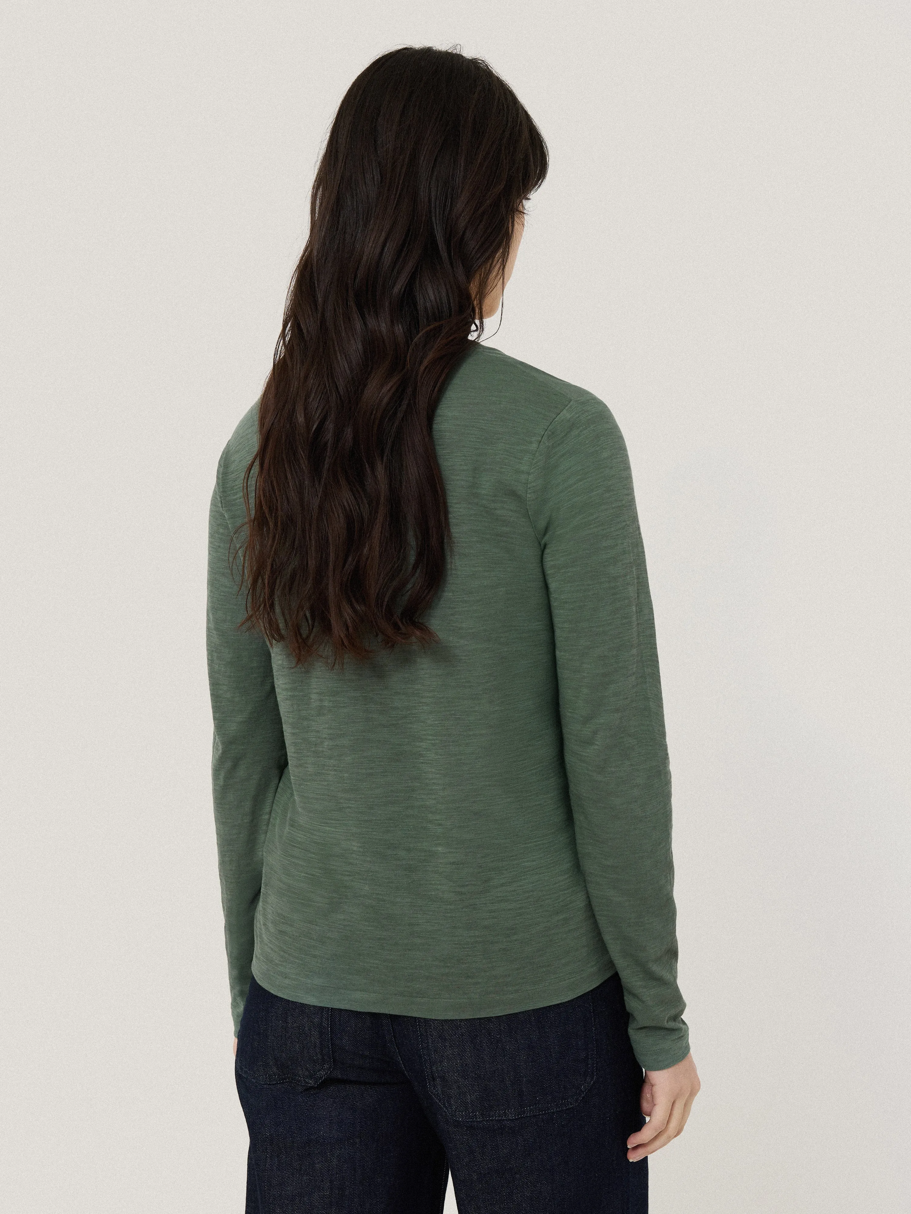 Cotton Slub V Neck Long Sleeve Tee | Green
