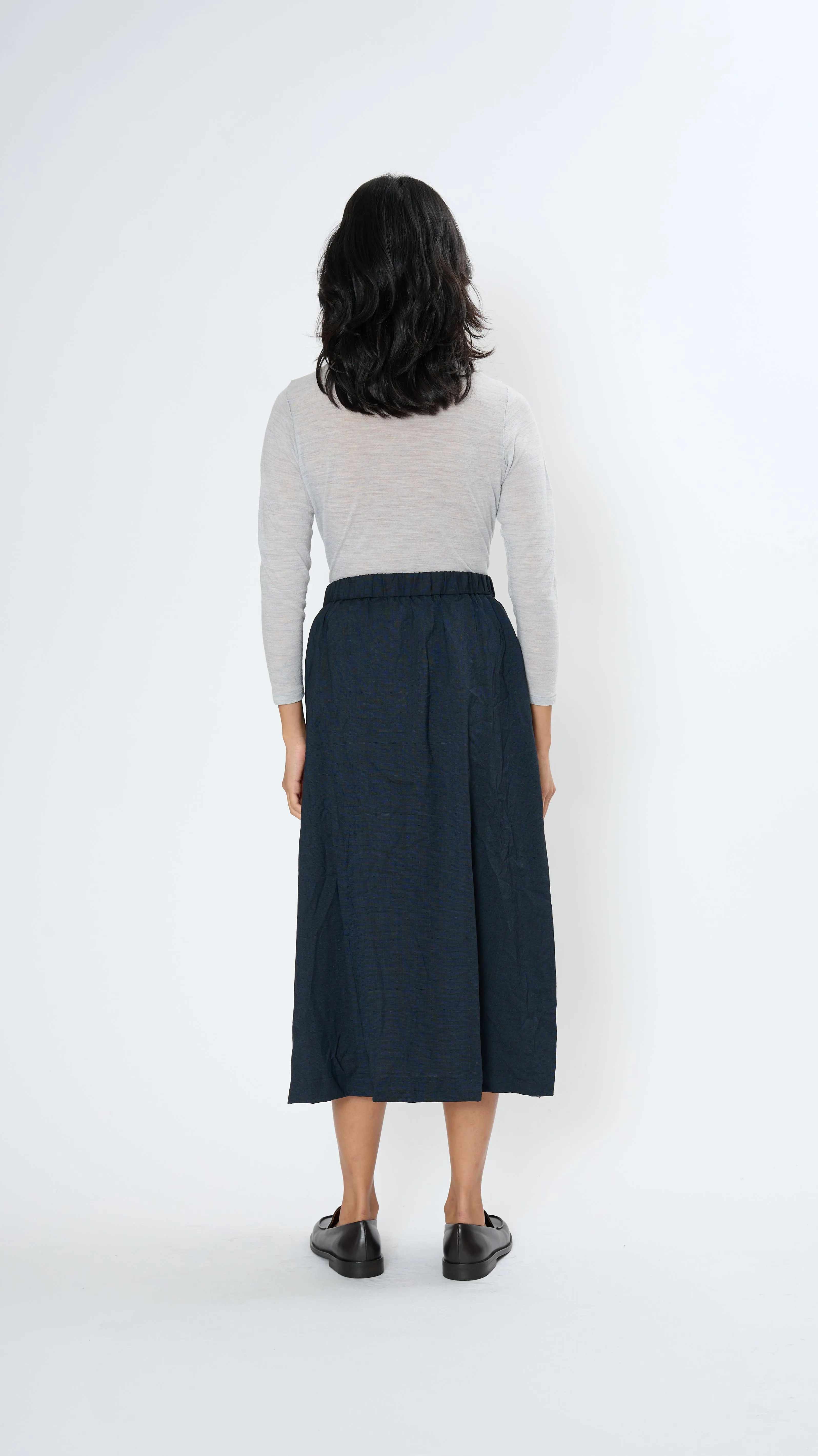 Pin Dot Crinkle Skirt in Navy