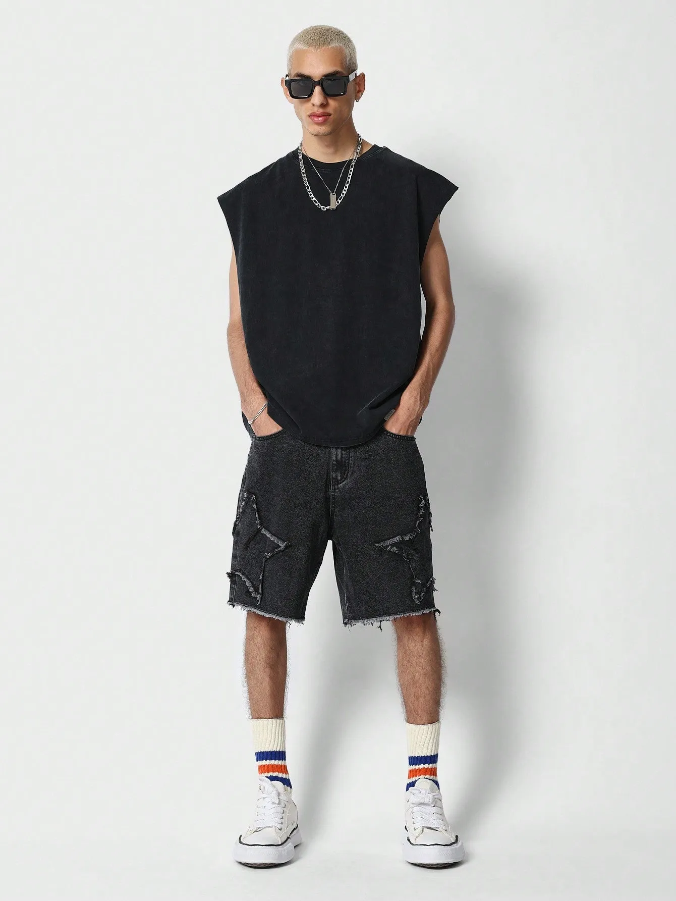 Raw Hem Denim Short With Applique