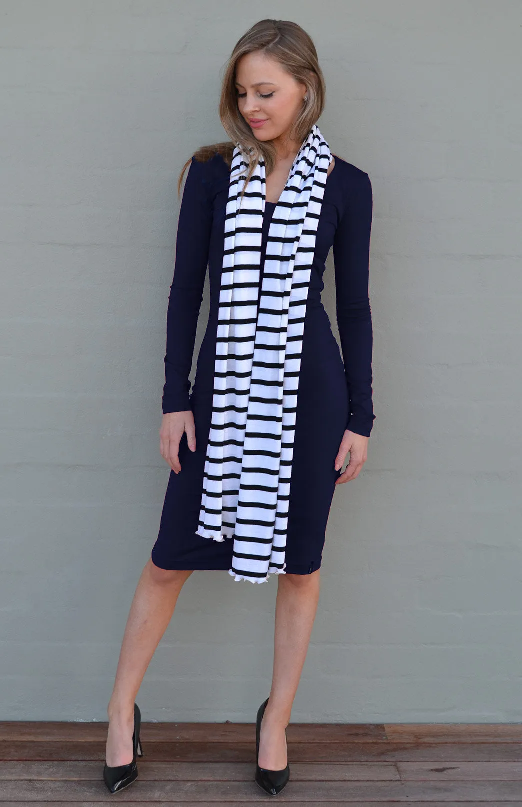 Scoop Neck Dress - Long Sleeve