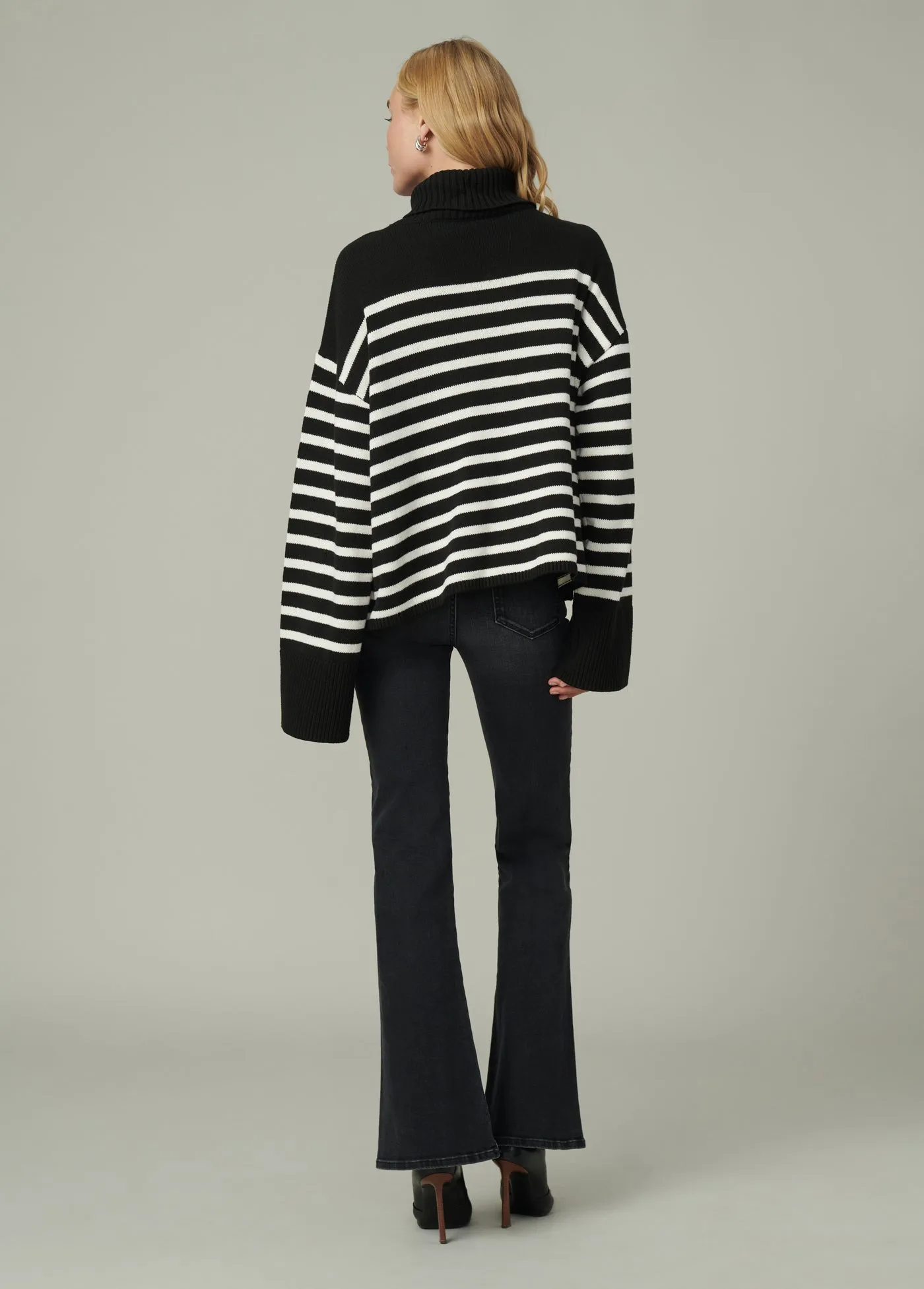 THE PENELOPE STRIPE SWEATER