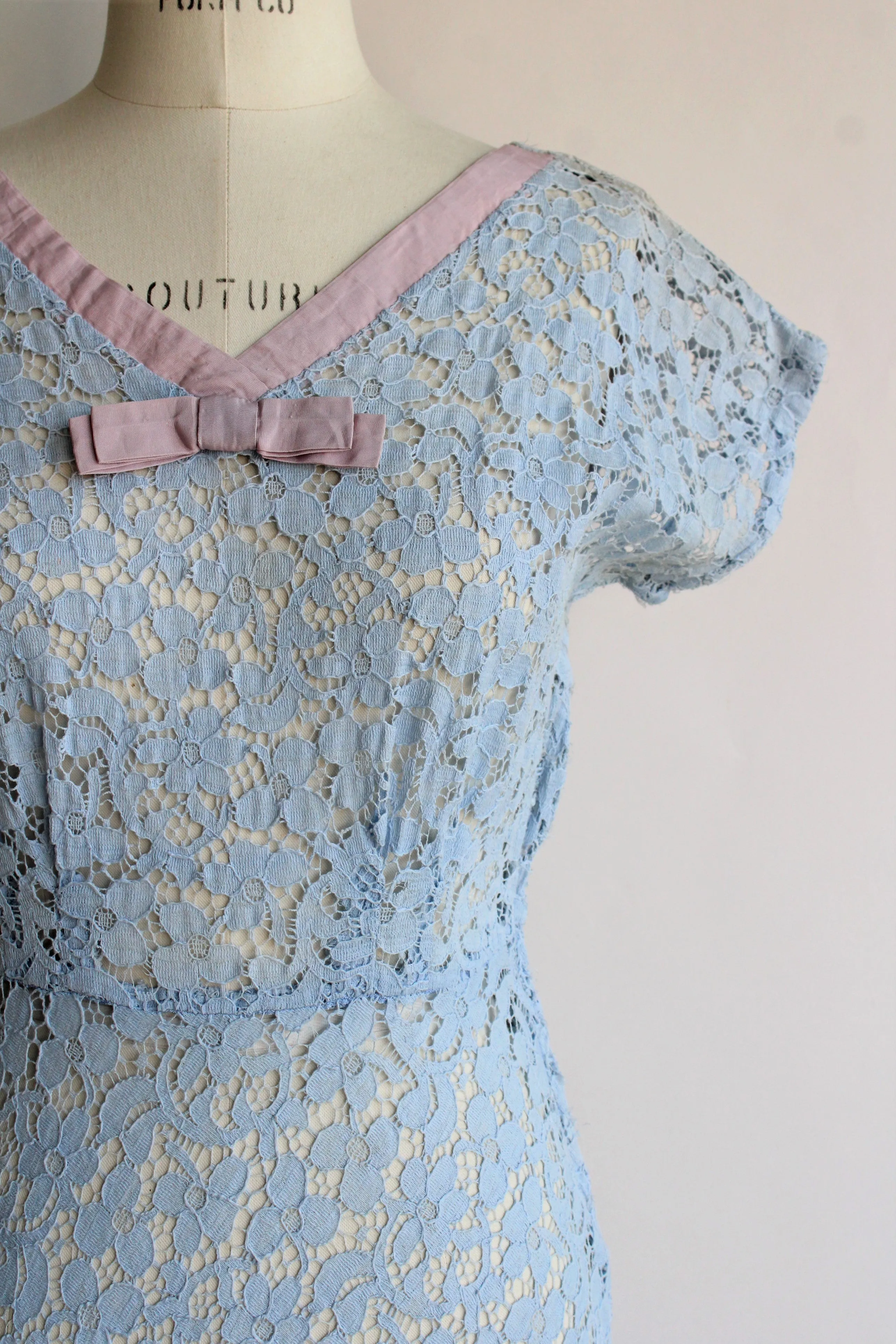 Vintage 1940s 1950s Blue Lace Dress With Lavender Bow