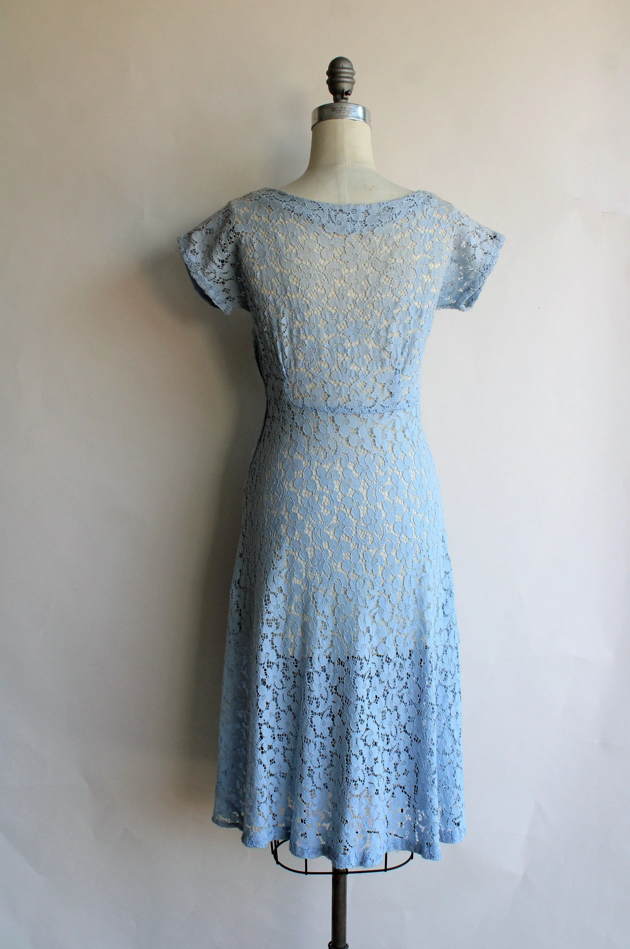 Vintage 1940s 1950s Blue Lace Dress With Lavender Bow