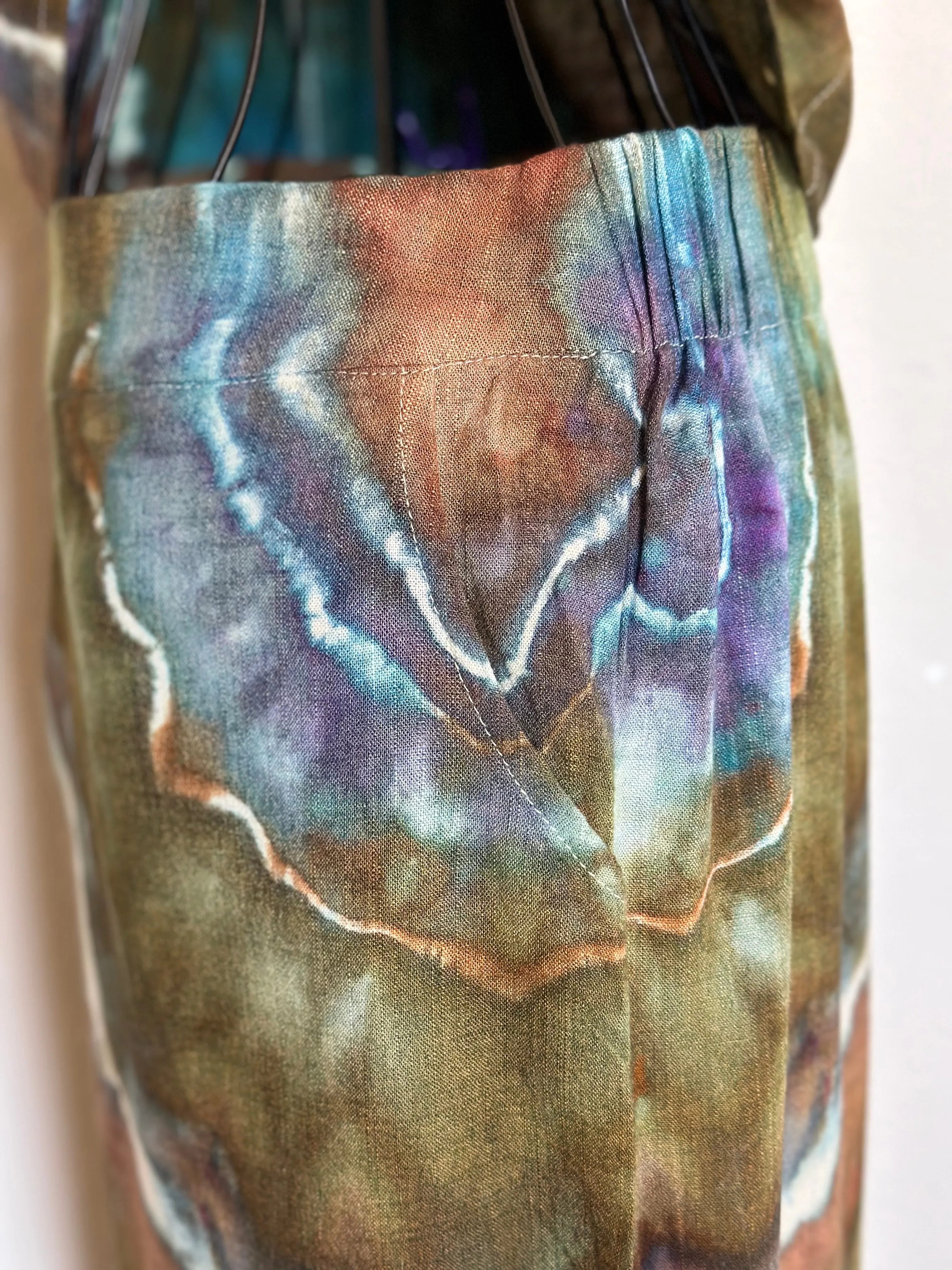 Women’s Large Geode Cotton/Linen 2 Piece Cropped Tank Top and Wide Leg Pants Outfit in ‘Mountain Lagoon’
