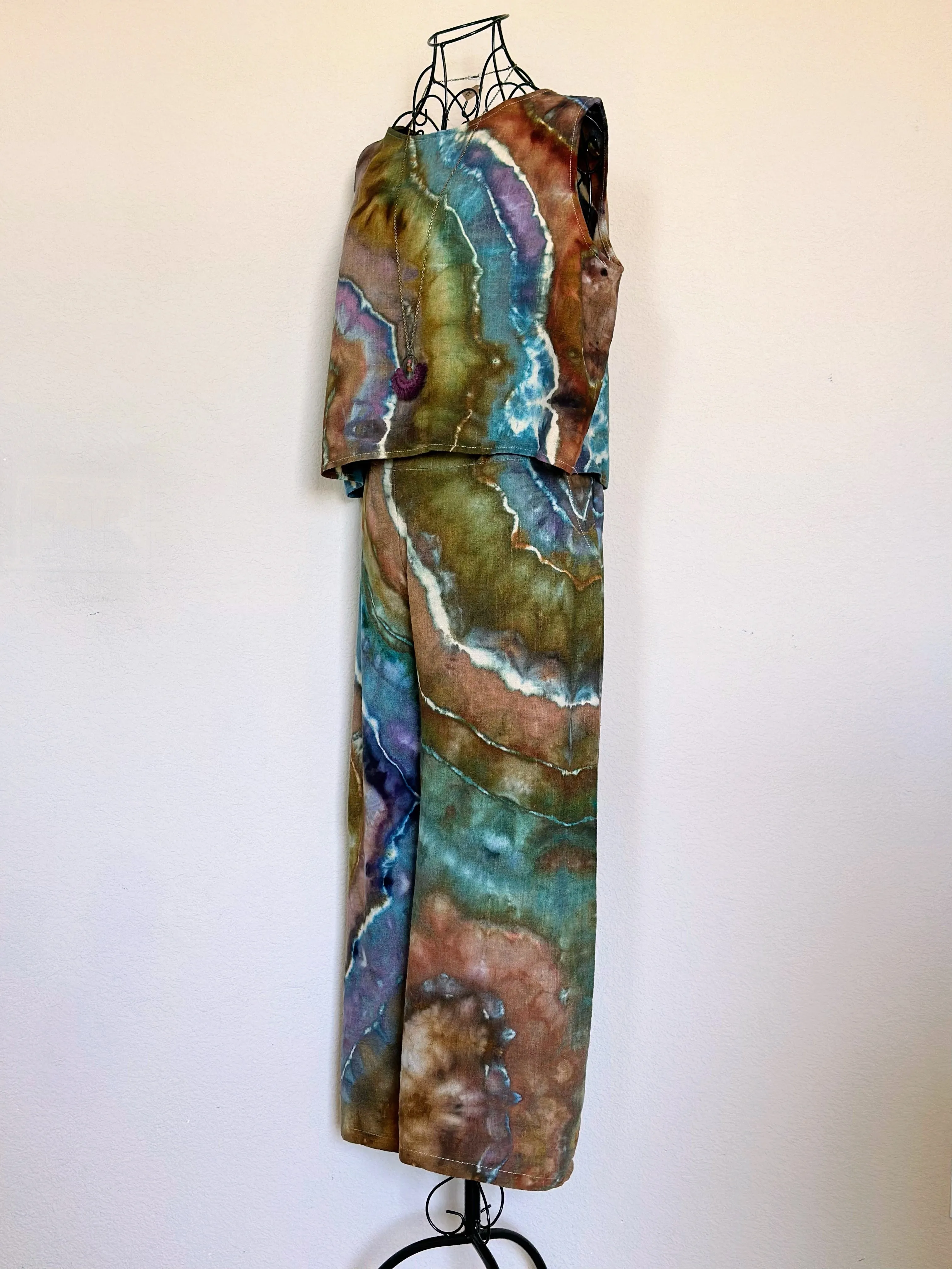 Women’s Large Geode Cotton/Linen 2 Piece Cropped Tank Top and Wide Leg Pants Outfit in ‘Mountain Lagoon’