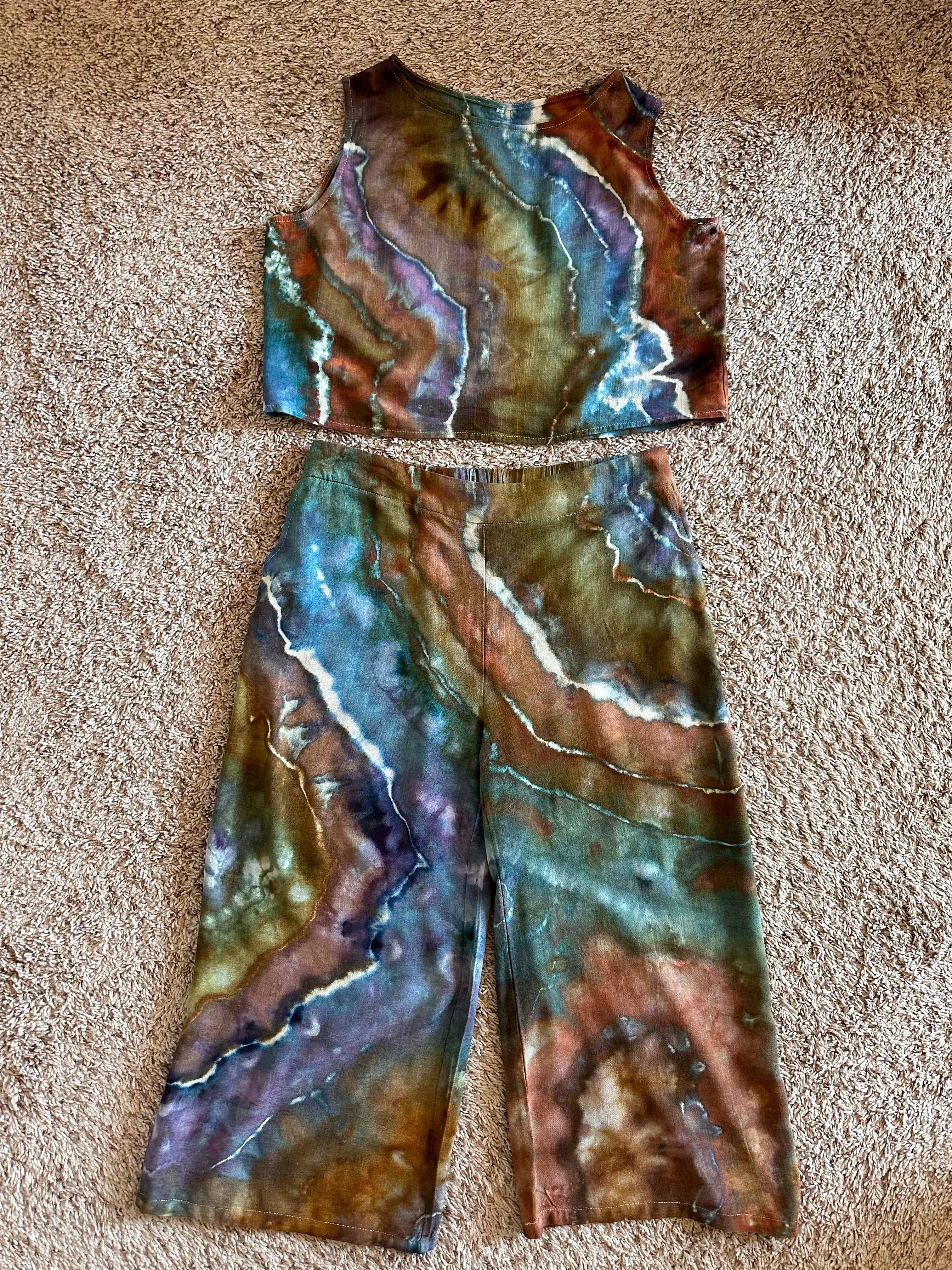 Women’s Large Geode Cotton/Linen 2 Piece Cropped Tank Top and Wide Leg Pants Outfit in ‘Mountain Lagoon’